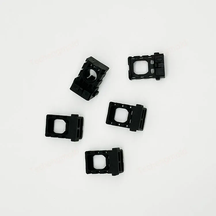 特诚科技PEI精密注塑件实拍 5